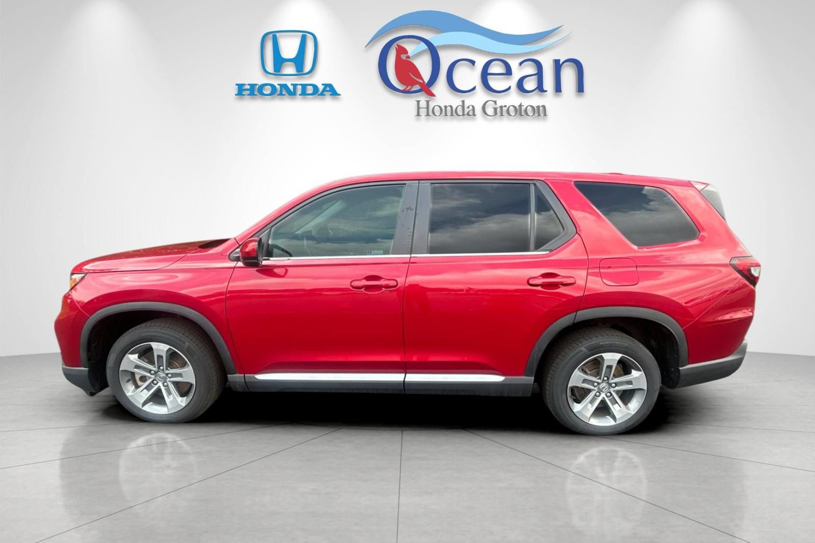 Used 2023 Honda Pilot EX-L image 6