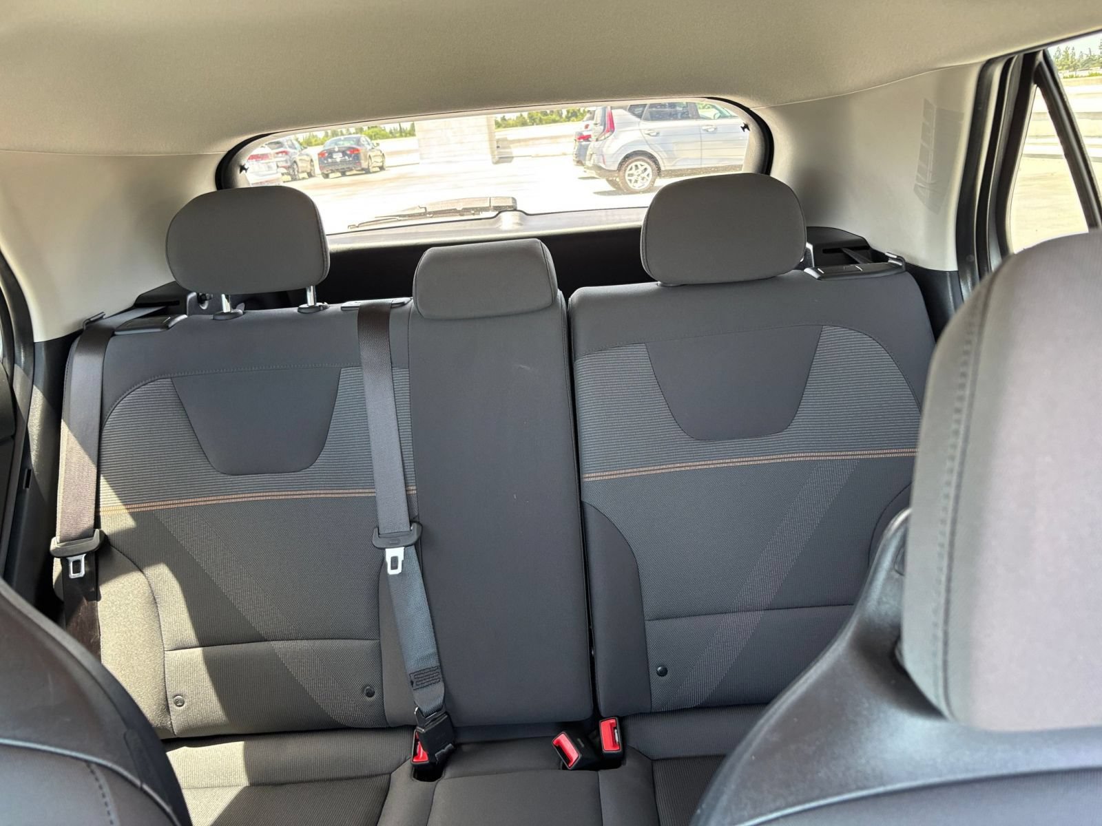 Used 2026 Kia Niro LX FWD image 36