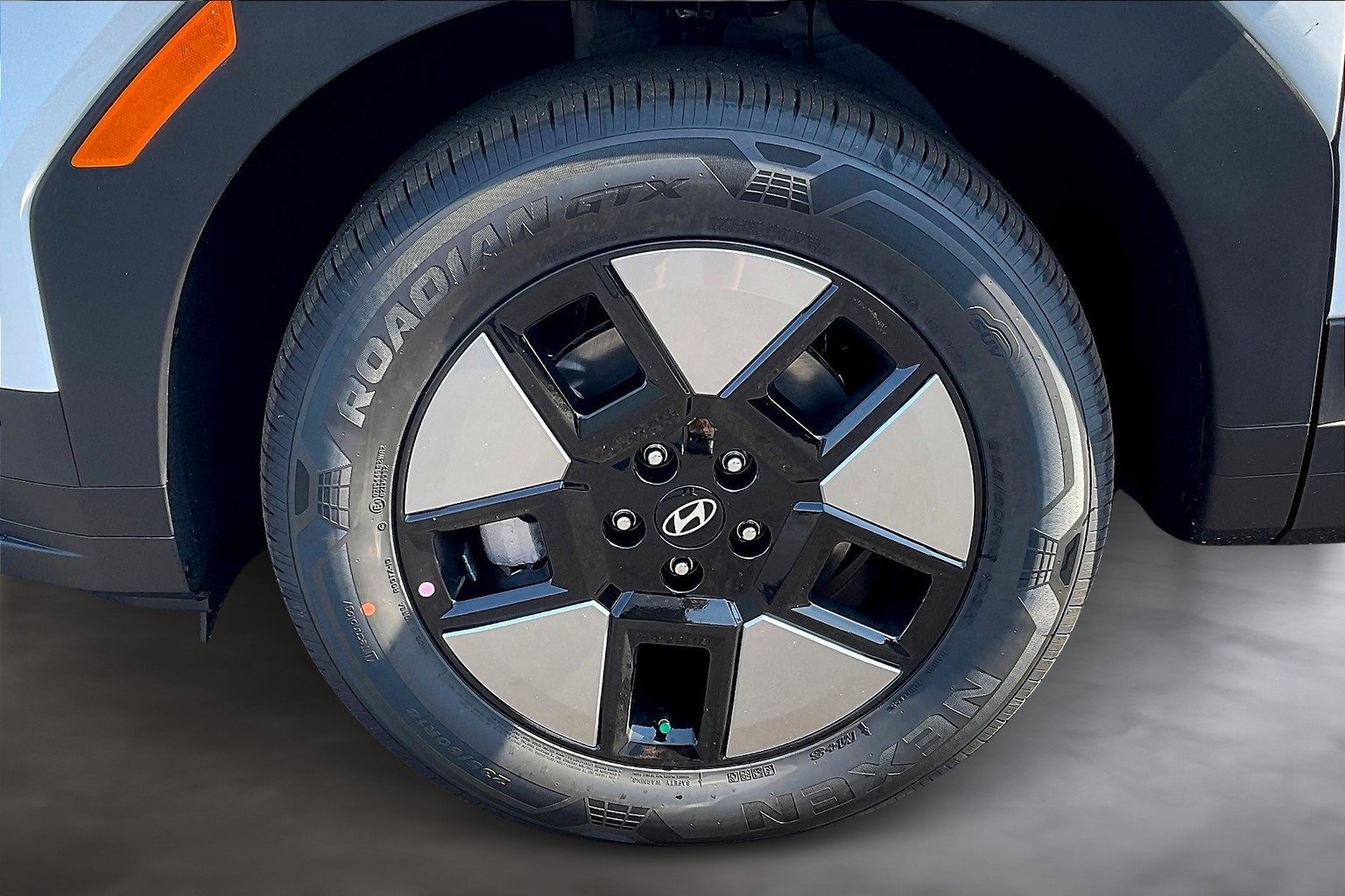 New 2026 Hyundai Santa Fe SE image 12