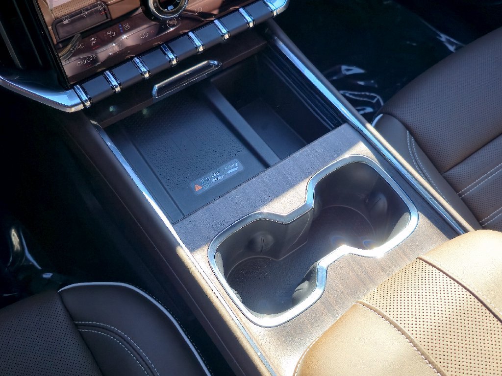 New 2027 GMC Acadia Denali Ultimate AWD/4WD image 16