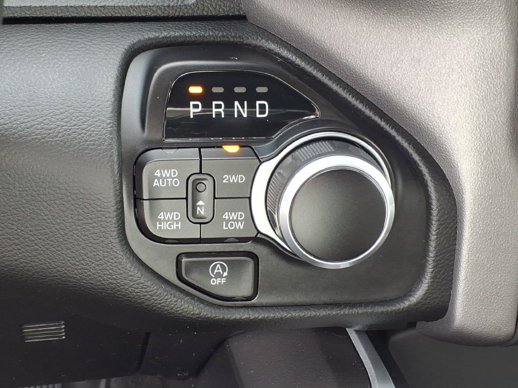 Certified 2023 RAM 1500 Big Horn AWD/4WD image 9