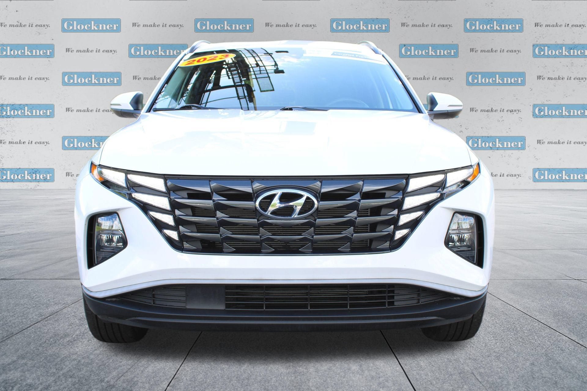 Used 2023 Hyundai Tucson SEL FWD image 2