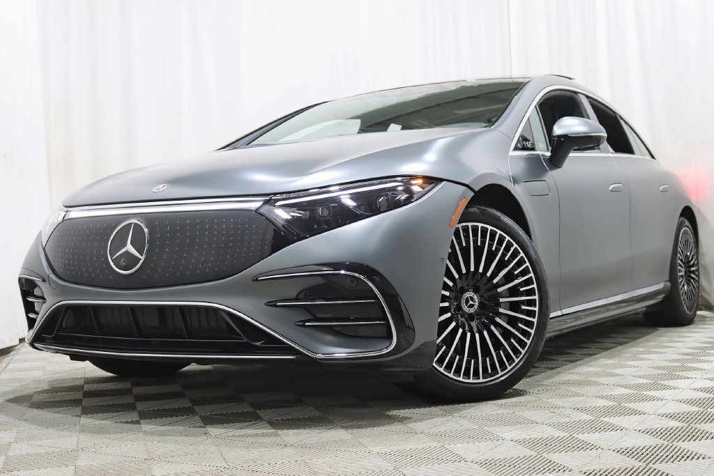 Used 2023 Mercedes-Benz EQS 580 4MATIC Sedan image 6