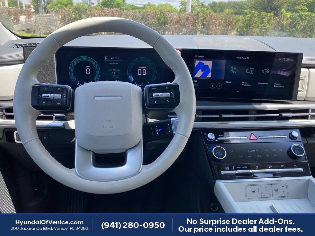Used 2026 Hyundai Santa Fe SEL FWD image 2
