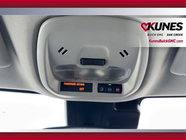 Used 2025 Chevrolet Trax LT image 16