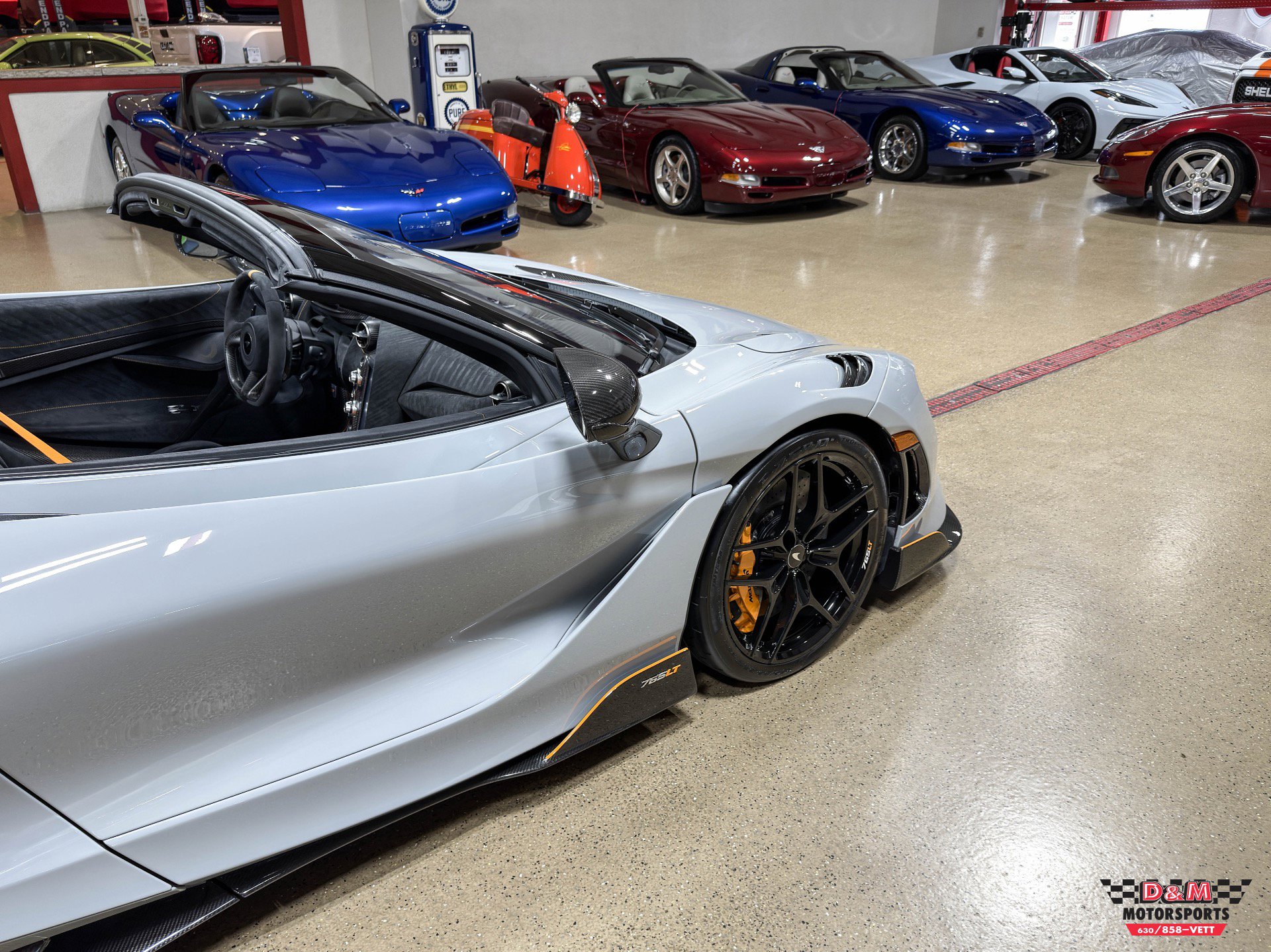Used 2022 McLaren 765LT image 57