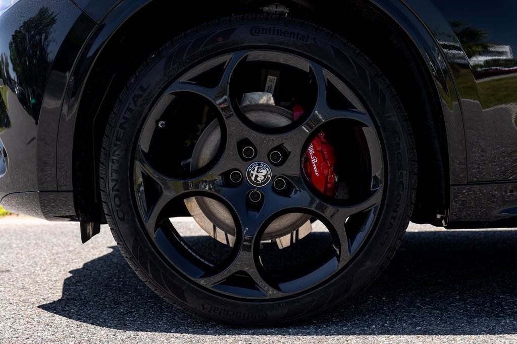 New 2025 Alfa Romeo Stelvio Sprint w/ Veloce Package image 22
