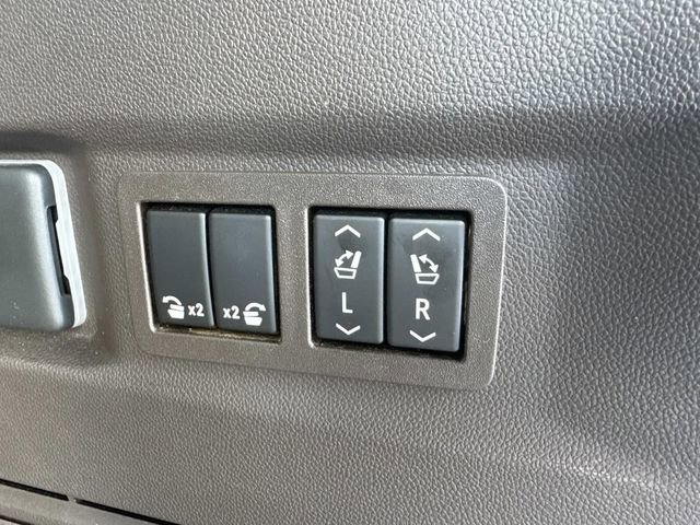 Certified 2022 Chevrolet Tahoe LT w/ LT Signature Plus Package image 17