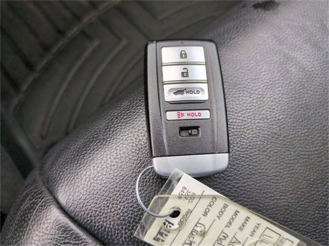 Used 2020 Acura MDX FWD image 35