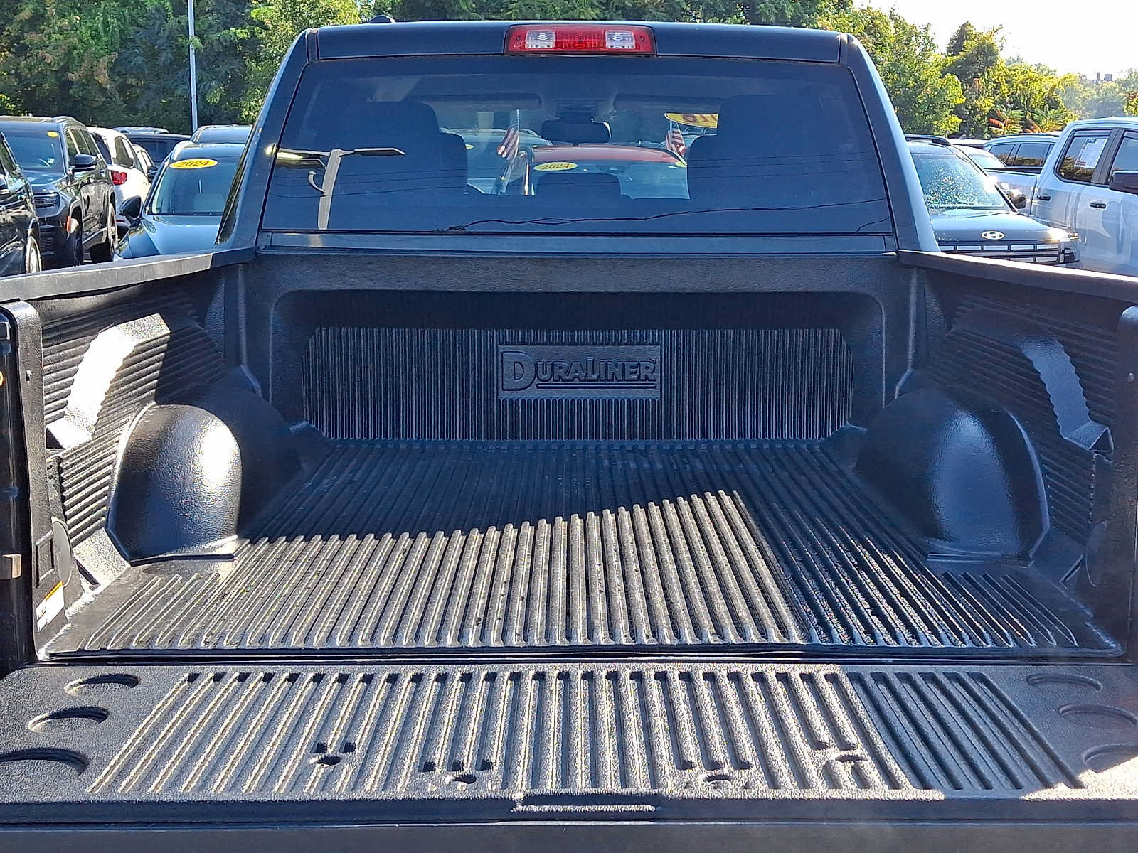 Used 2016 RAM 1500 Express w/ Black Ram 1500 Express Group AWD/4WD image 28