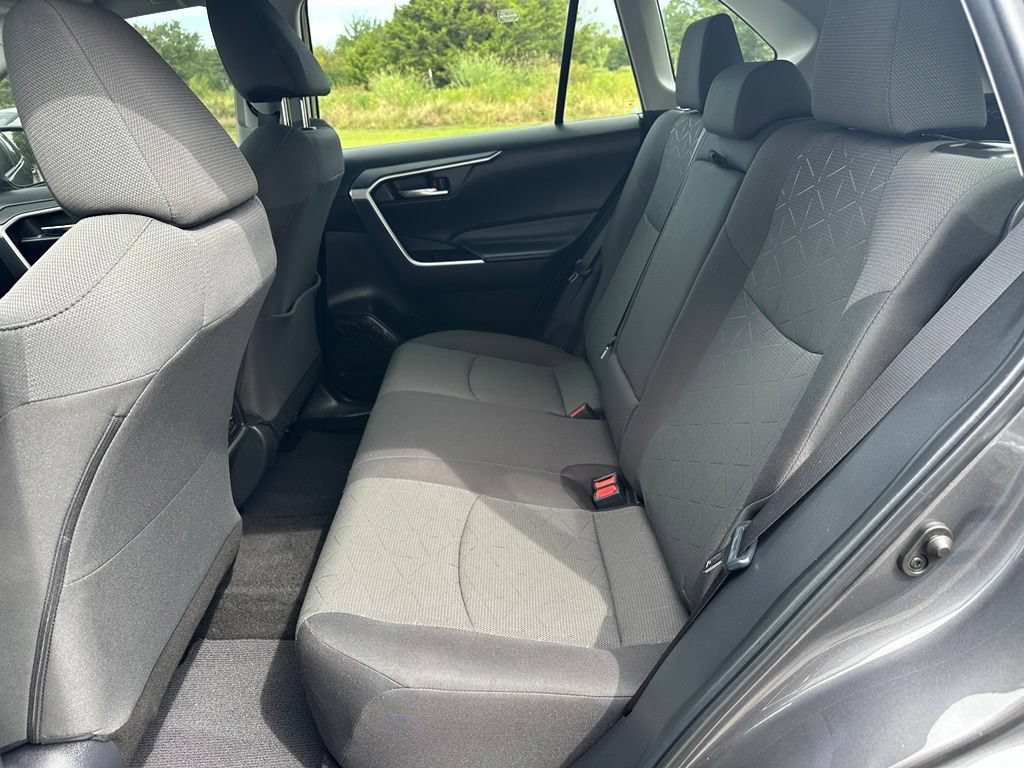 Used 2024 Toyota RAV4 XLE w/ Convenience Package FWD image 24