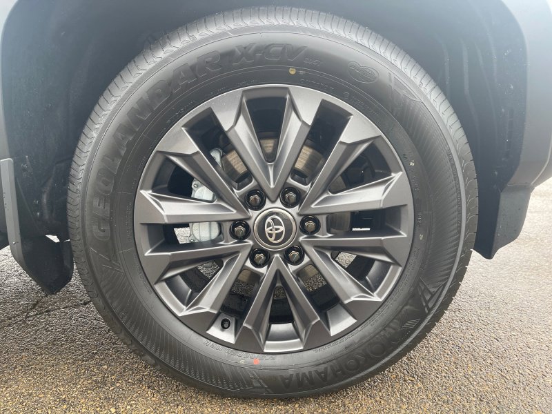 New 2026 Toyota Land Cruiser image 16