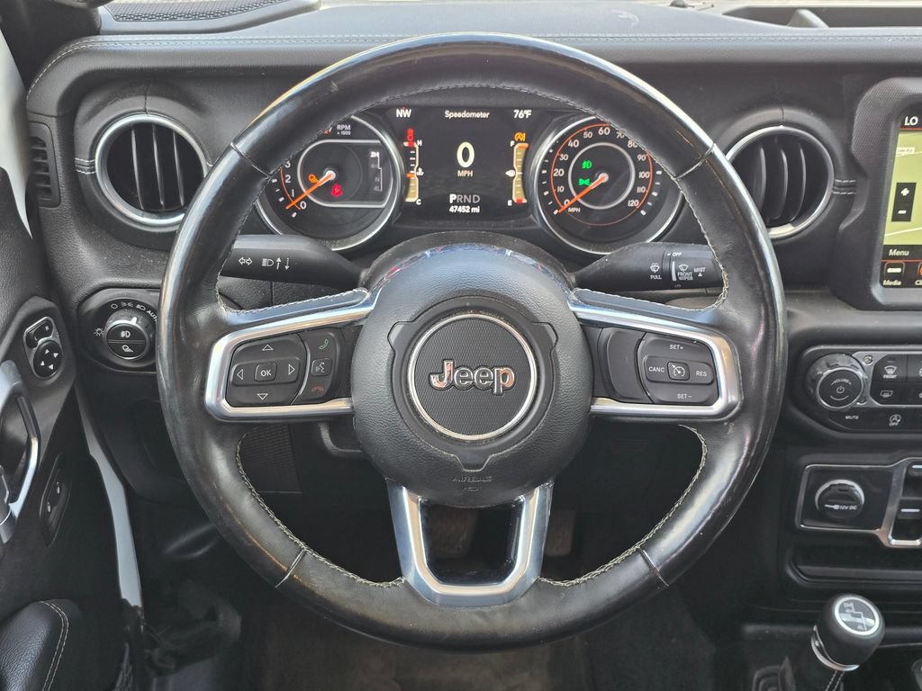 Used 2020 Jeep Gladiator Overland AWD/4WD image 7