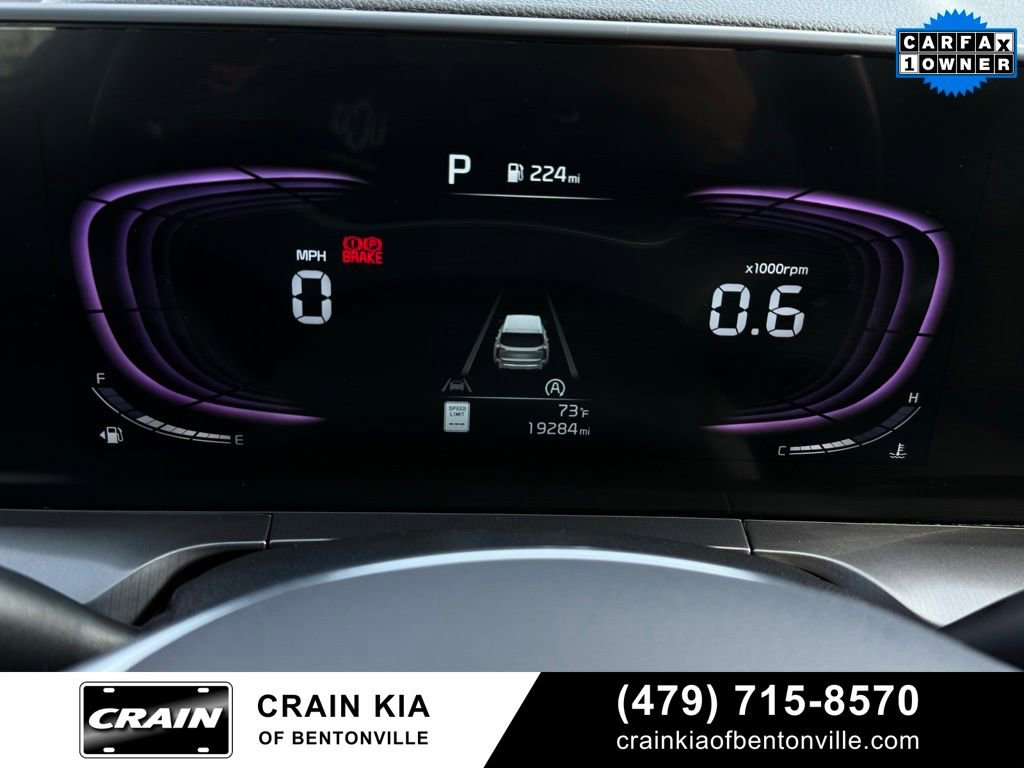 Certified 2025 Kia Telluride LX image 15