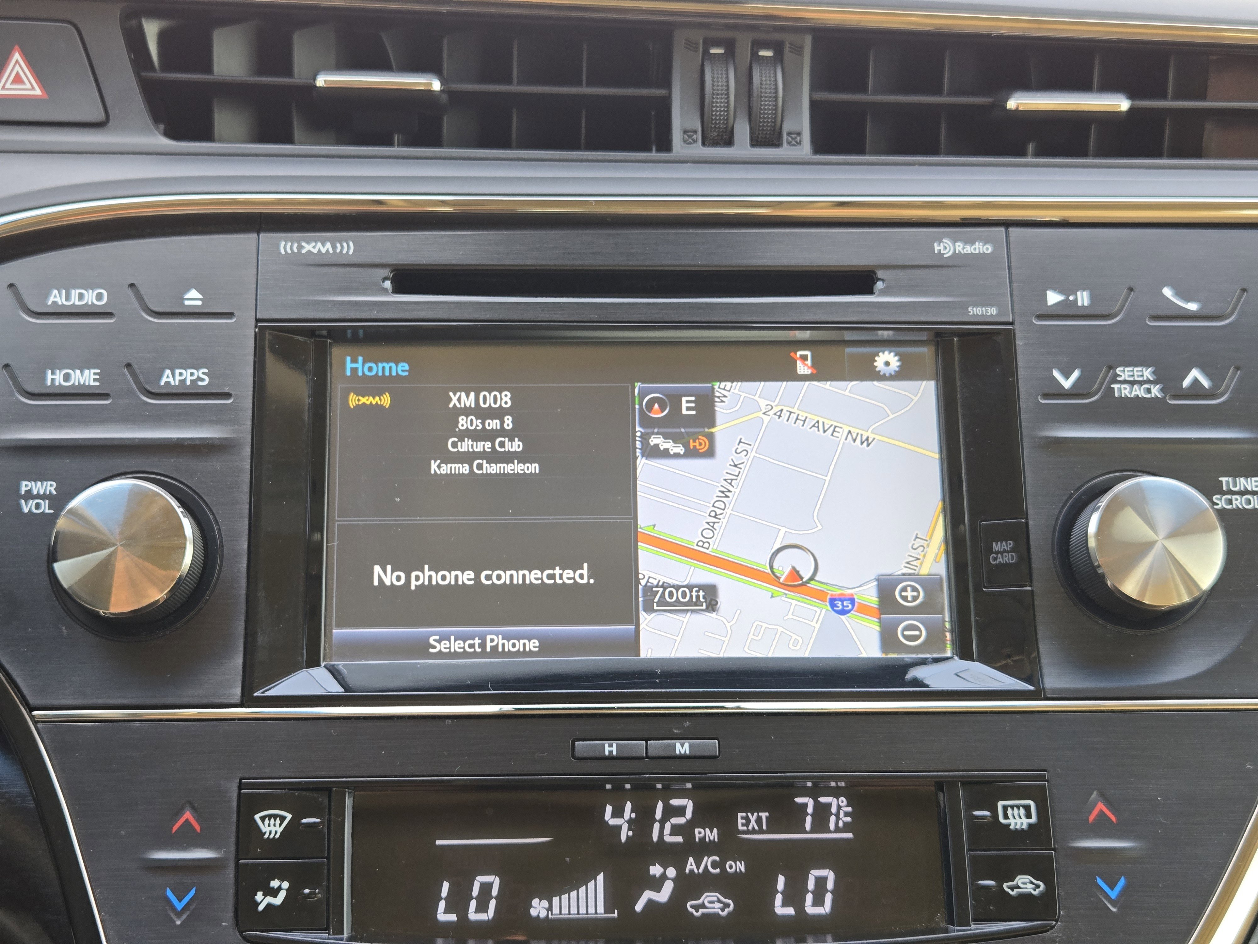 Used 2018 Toyota Avalon XLE Premium FWD image 19