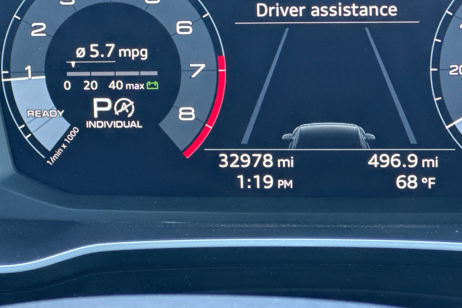 Used 2025 Audi Q3 2.0T Premium image 30