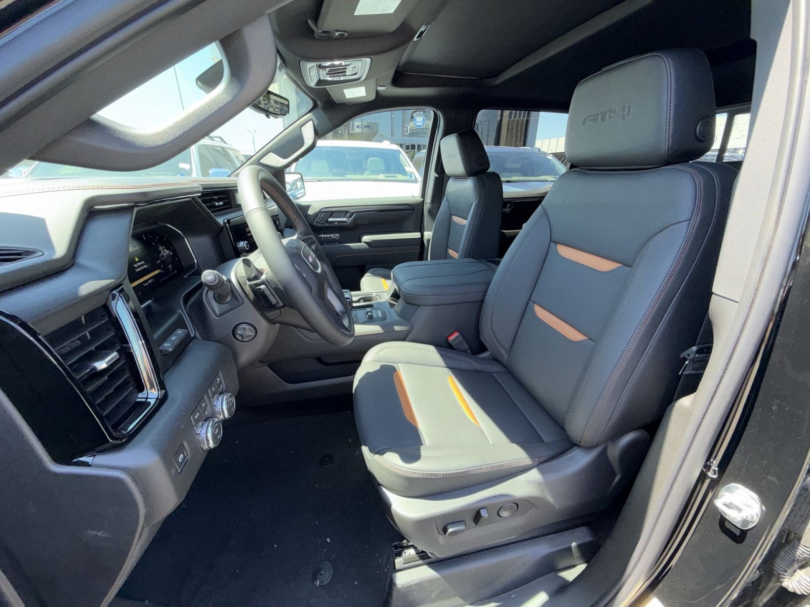 New 2026 GMC Sierra 1500 AT4 w/ AT4 Premium Package AWD/4WD image 13
