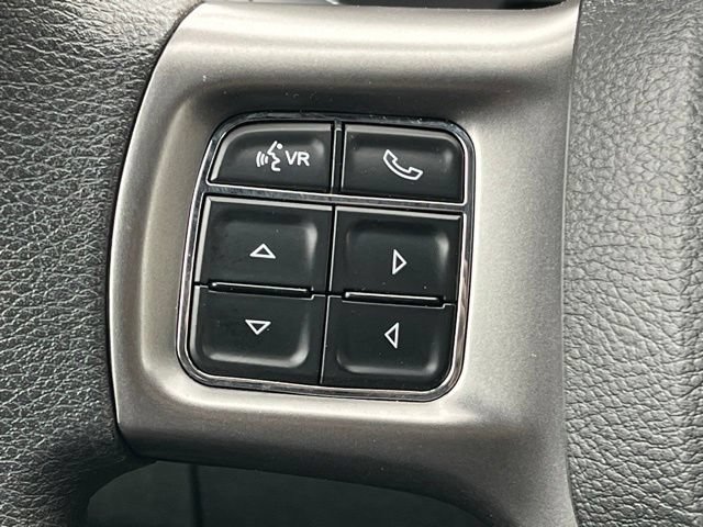 Used 2024 RAM 1500 Warlock AWD/4WD image 36
