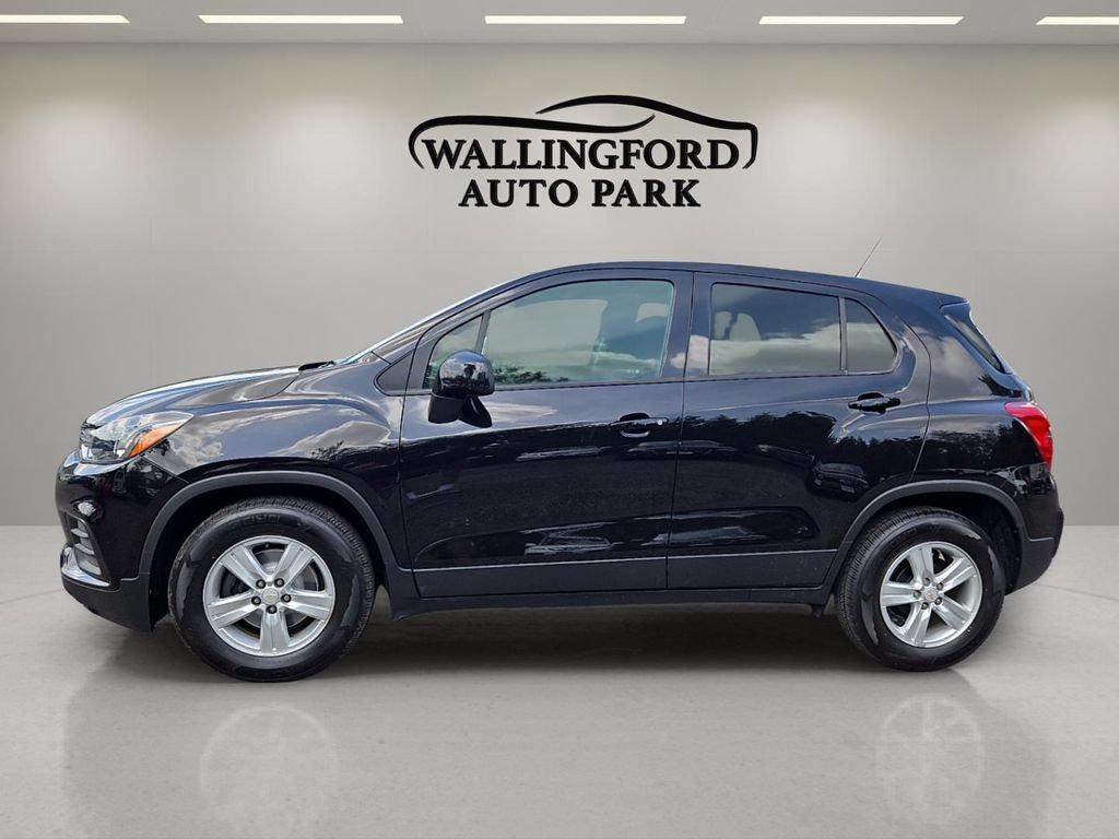Used 2020 Chevrolet Trax LS w/ Tint and Cruise Package FWD image 2
