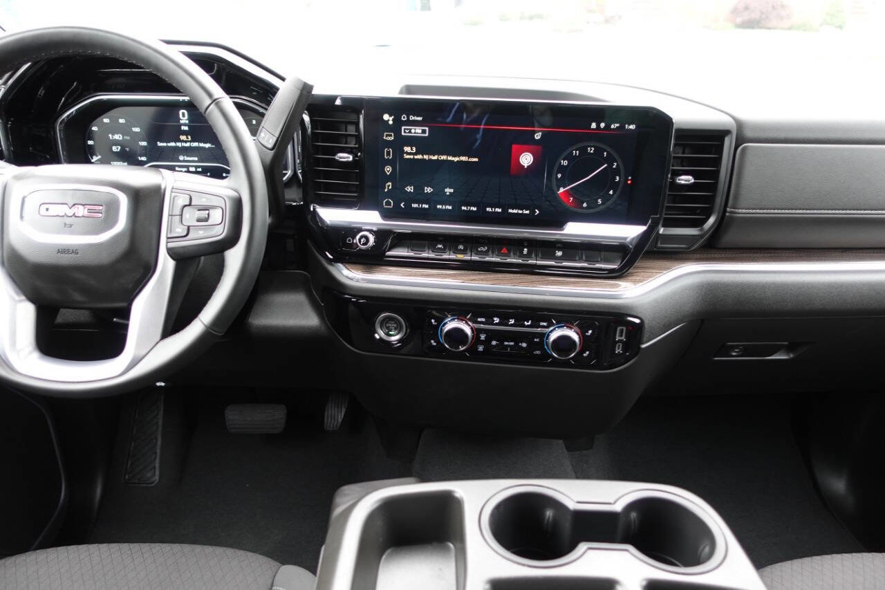 Used 2023 GMC Sierra 1500 Elevation image 38