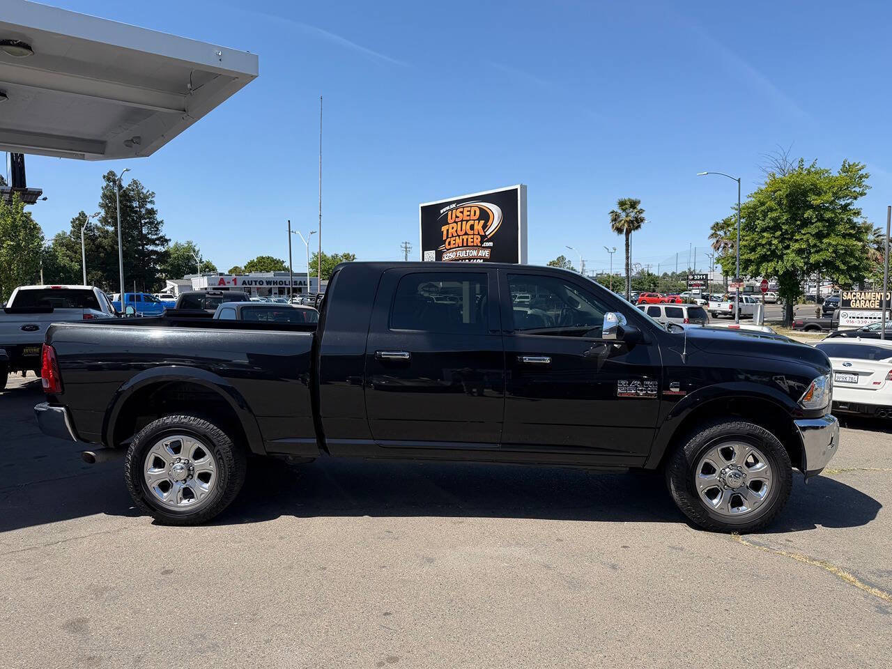 Used 2016 RAM 2500 Laramie image 24