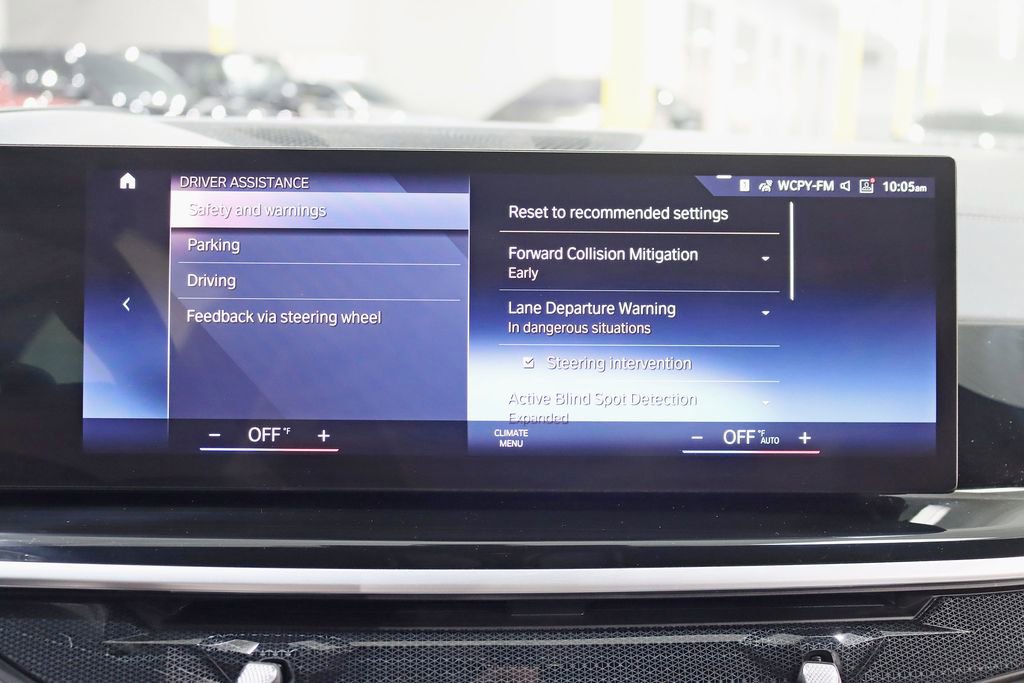 Used 2023 BMW X7 xDrive40i w/ Executive Package image 22