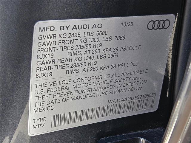 Certified 2025 Audi Q5 Premium w/ Convenience Package AWD/4WD image 30