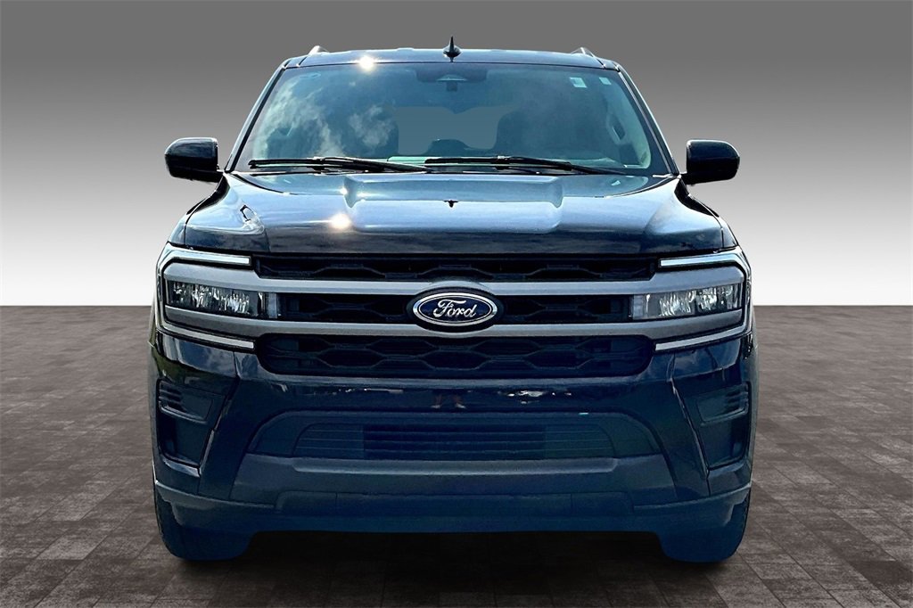 Used 2024 Ford Expedition XLT image 25