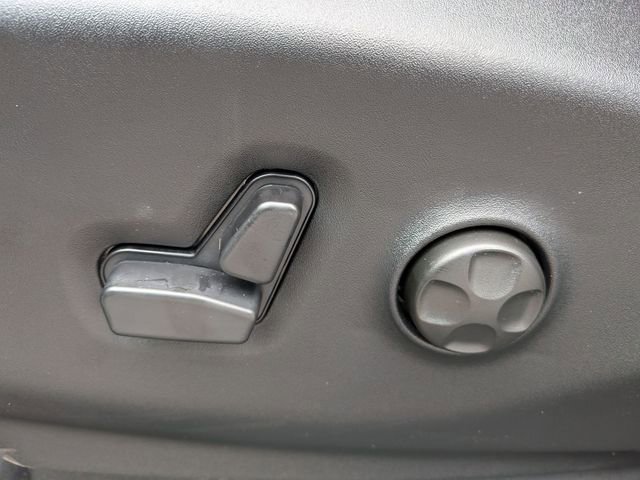 New 2026 Chrysler Pacifica Select image 12