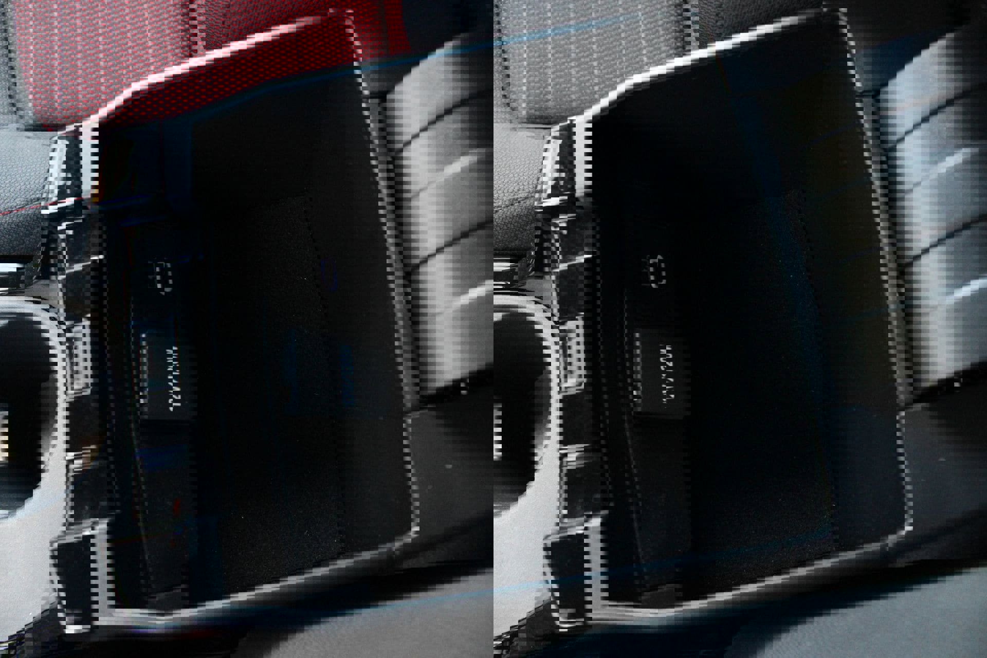 Used 2025 Toyota Corolla SE FWD image 42