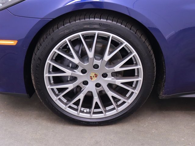 Used 2024 Porsche Panamera 4 AWD/4WD image 35