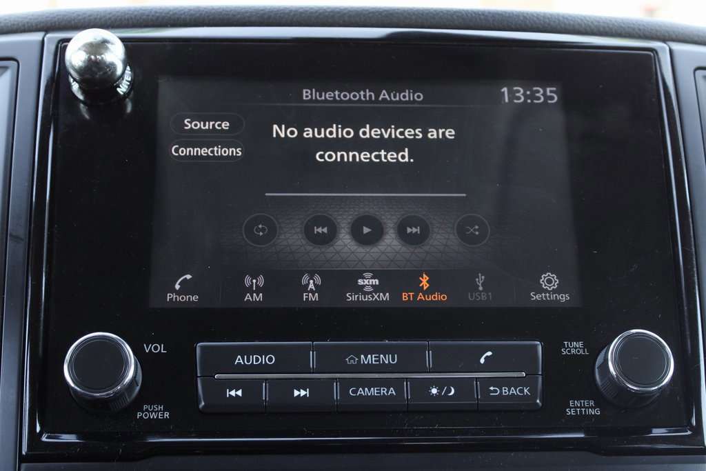 Used 2022 Nissan Titan SV image 27