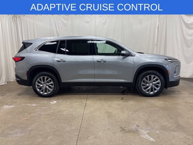 Used 2025 Buick Enclave Preferred image 2