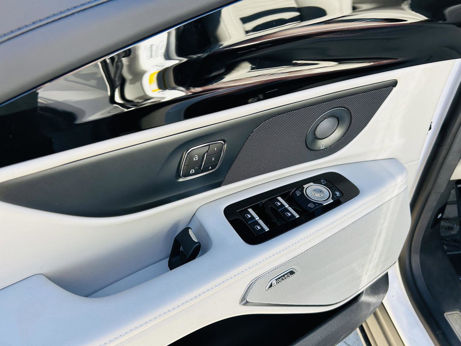 New 2026 Lincoln Nautilus Reserve w/ Jet Appearance Package image 20