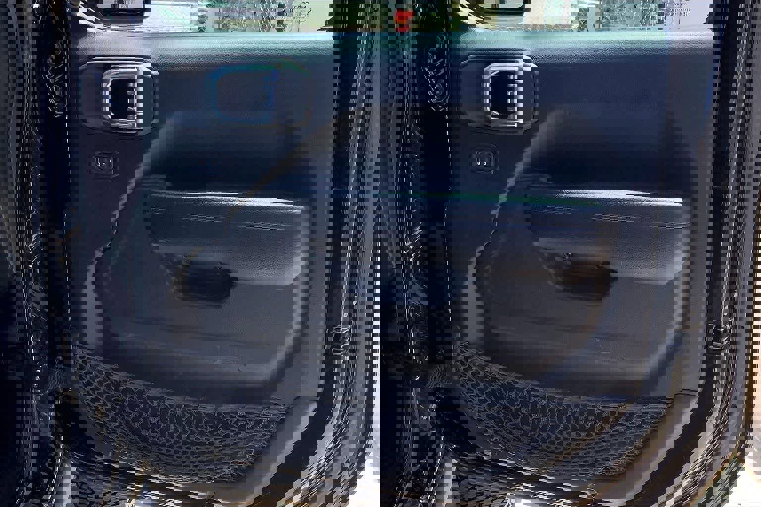 Used 2021 Jeep Gladiator Rubicon AWD/4WD image 28