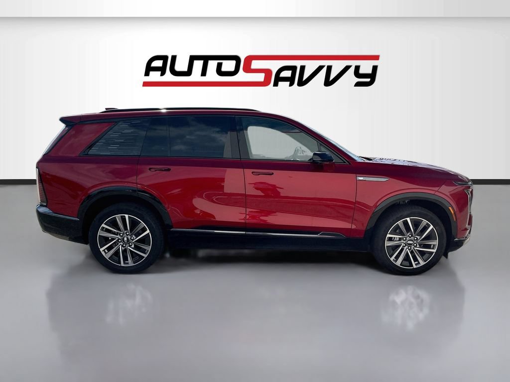 Used 2026 Cadillac Vistiq Sport AWD/4WD image 8