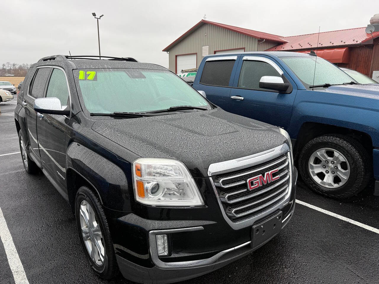 Used 2017 GMC Terrain SLE w/ Chrome Edition AWD/4WD image 1