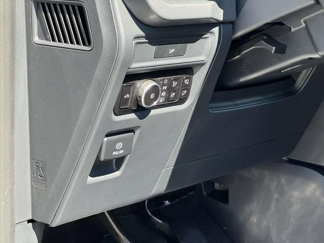 Used 2026 Ford F150 XLT w/ Equipment Group 302A MID AWD/4WD image 30