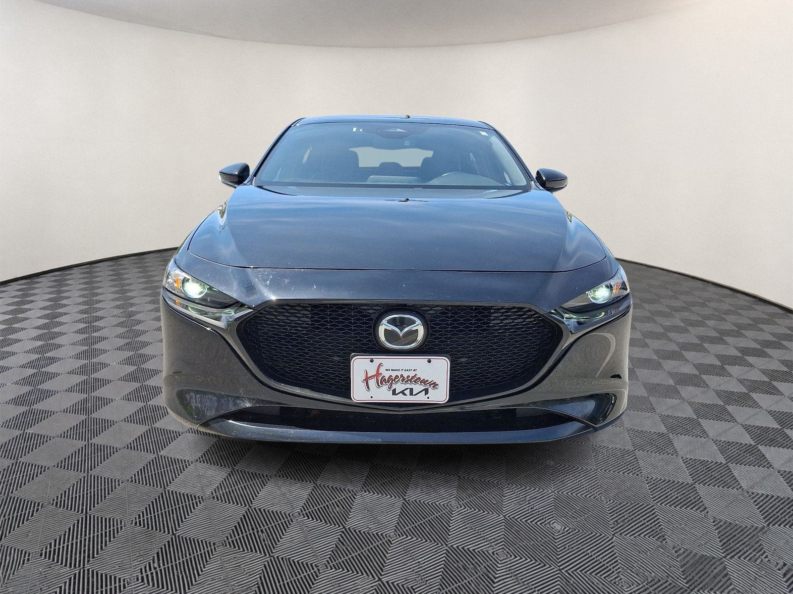 Used 2024 MAZDA MAZDA3 s FWD image 2