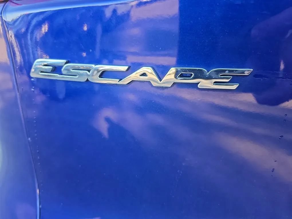 Used 2016 Ford Escape SE FWD image 15