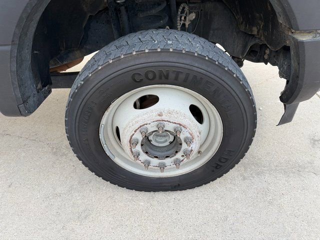 Used 2017 Ford F450 XL w/ Power Equipment Group AWD/4WD image 6