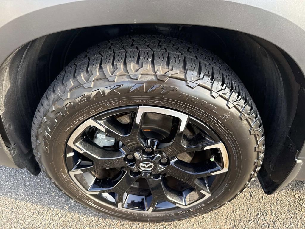 Certified 2025 MAZDA CX-50 Meridian Edition w/ Apex Package AWD/4WD image 14