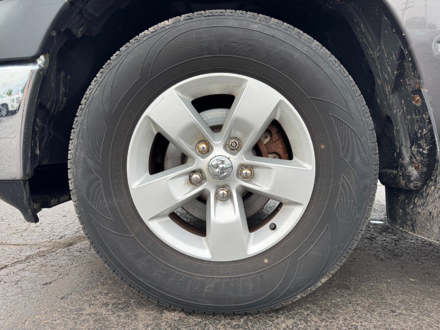 Used 2014 RAM 1500 ST w/ SXT Appearance Group AWD/4WD image 13
