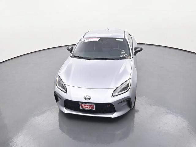 New 2025 Toyota GR86 Premium RWD image 16