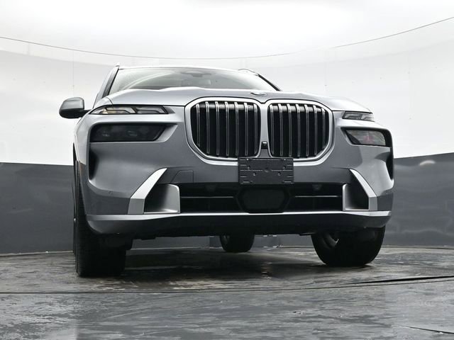 Used 2024 BMW X7 xDrive40i image 44