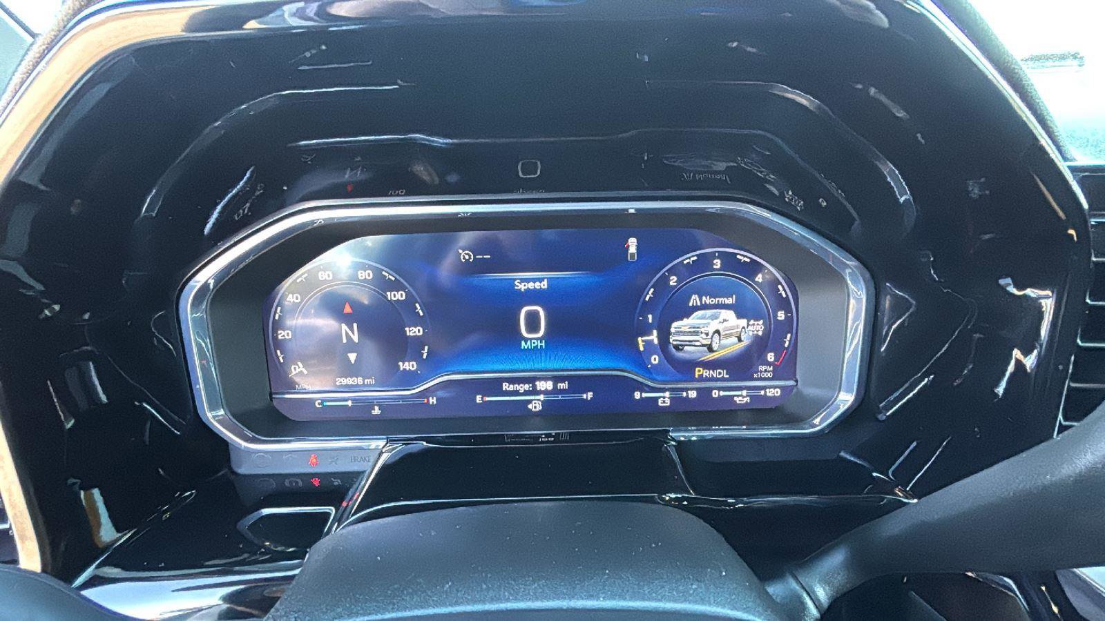 Used 2025 Chevrolet Silverado 1500 LT image 15