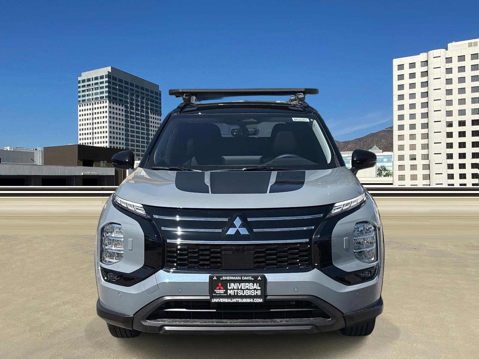 New 2025 Mitsubishi Outlander SE image 2