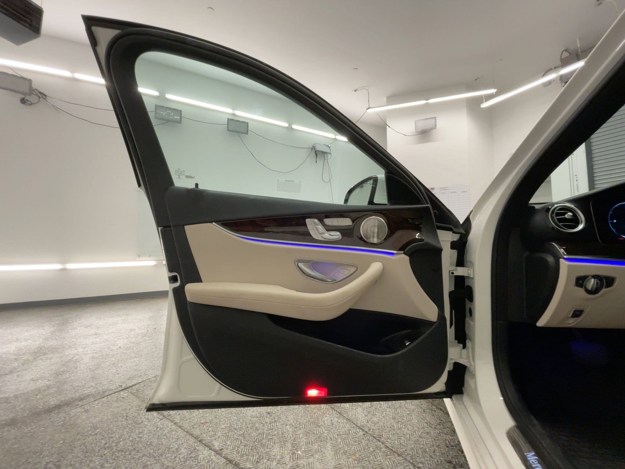 Used 2022 Mercedes-Benz E 350 Sedan image 20