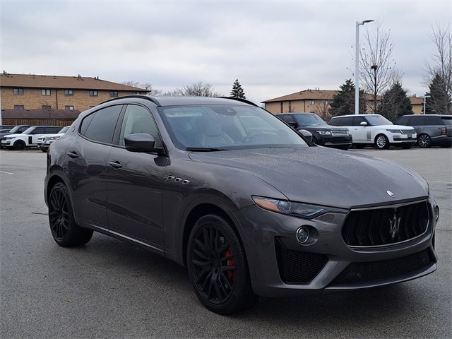 Used 2019 Maserati Levante GTS image 3