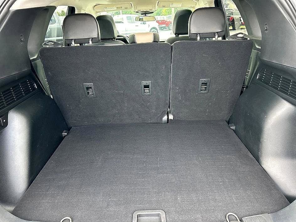 Used 2022 Ford Escape SEL image 18